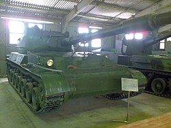 SU-152-nin Kubinka Tank Muzeyindəki tək prototipi.