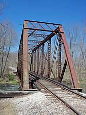 W&LE bridge over Sandy Creek in Oneida Oneida, Ohio RR Bridge over Sandy Creek from south.JPG