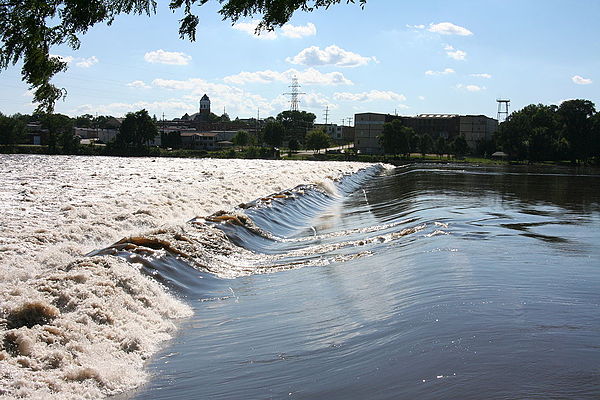 The Rock River cascading over the Oregon Dam on August 25, between Dixon and Byron, Illinois. See comparison photo.