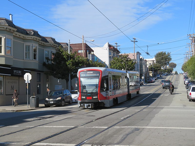 File:Outbound train at Church and Clipper, January 2019.JPG