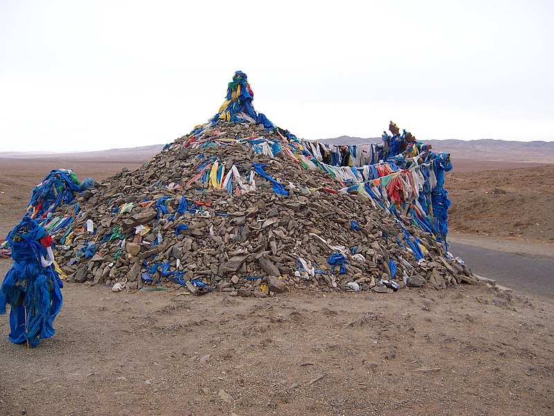 File:Ovoo.JPG