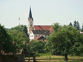 Pfarrkirche Bayerbach.JPG