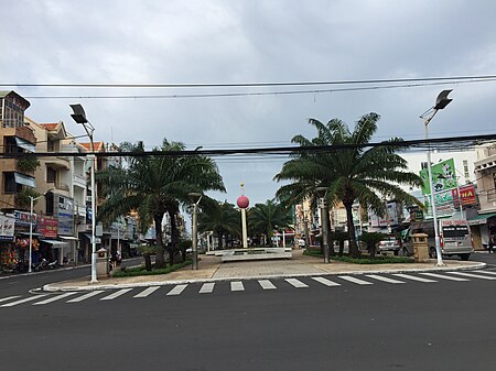 Tập_tin:Phường_1,_Vũng_Tàu,_Ba_Ria_-_Vung_Tau,_Vietnam_-_panoramio_(3).jpg