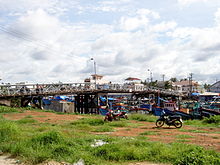 Файл:Phu_quoc_cau_sat.jpg