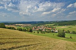 Pohled na Valchov od jihu, okres Blansko (05).jpg