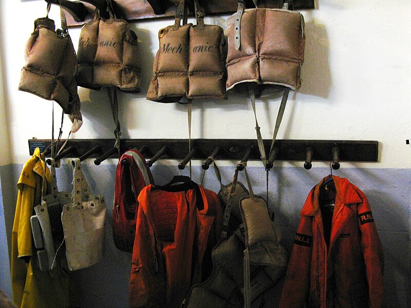 File:Poole lifeboat museum lifejackets.jpg