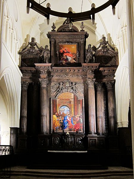 File:Provins st ayoul retable.JPG