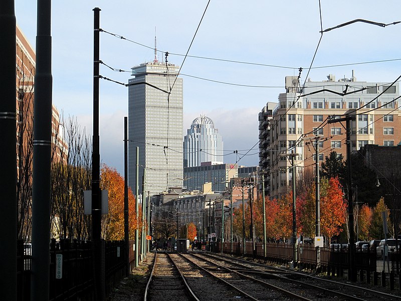 File:Prudential and 111 Huntington viewed through Commonwealth Avenue median.JPG