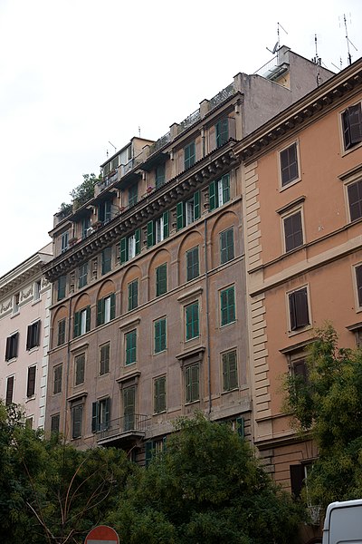 File:Rione XXII Prati, Roma, Italy - panoramio (11).jpg