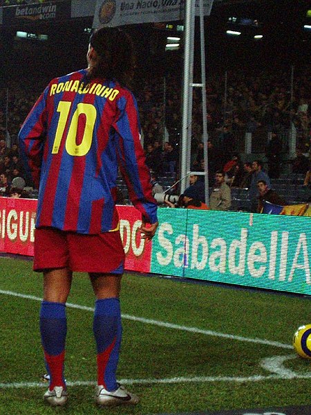 File:Ronaldinho corner.jpg