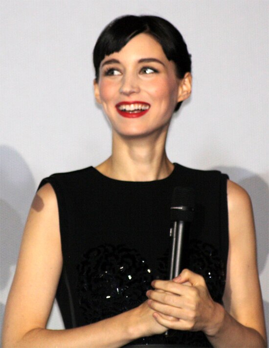 Mara's portrayal of Lisbeth Salander in the 2011 American remake attracted critical acclaim from commentators.