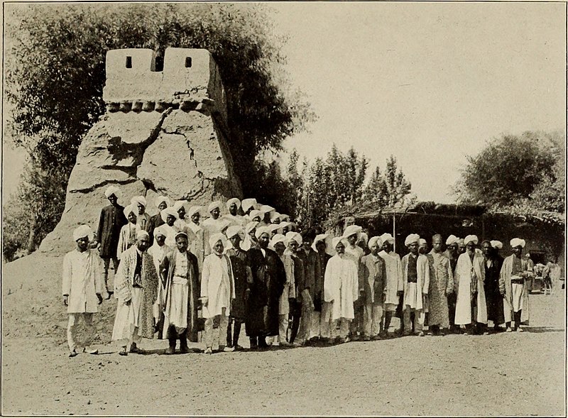 File:Ruins of desert Cathay - personal narrative of explorations in Central Asia and westernmost China (1912) (14760122016).jpg