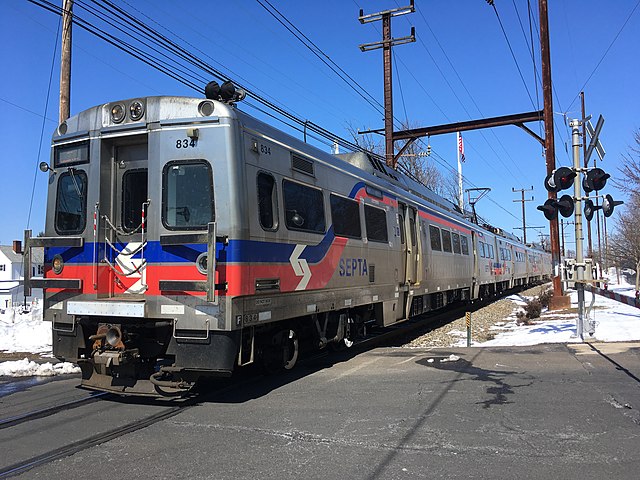 A SEPTA Silverliner V approaching Hatboro station