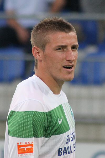 File:Said Husejinović - SV Werder Bremen (1).jpg