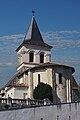 L'abside et le clocher de l'église de Salles-Lavalette, Charente, France.