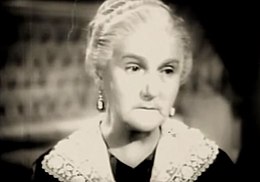 Sara García dans La Abuelita (1942) 3.jpg