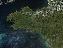 Satellite picture of Brittany - NASA, 2002.jpg