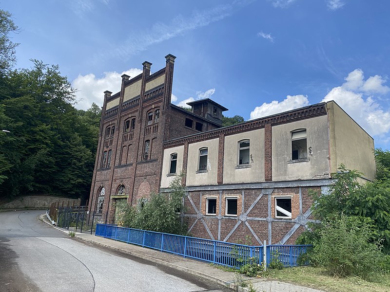 File:Schraubenfabrik Hunke & Hueck 2021, Hagen.jpg