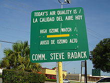 Signboard in Gulfton, Houston indicating an ozone watch SignboardAirQualityHouston.JPG