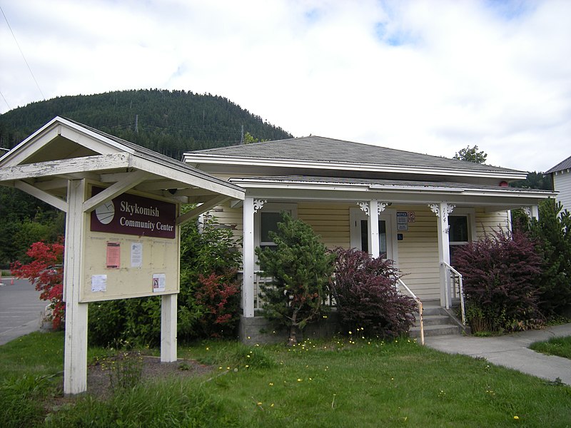 File:Skykomish Community Center.jpg