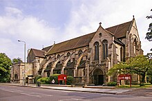 Svatý Jan Evangelista, Friern Barnet Road, Londýn N11 - geograph.org.uk - 899084.jpg