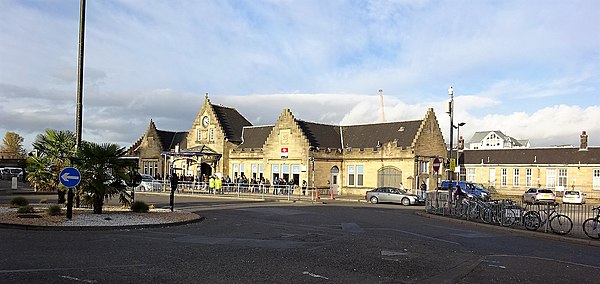 The station frontage