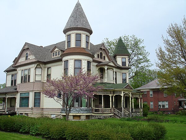 The Silas Williams House is listed on the National Register of Historic Places.