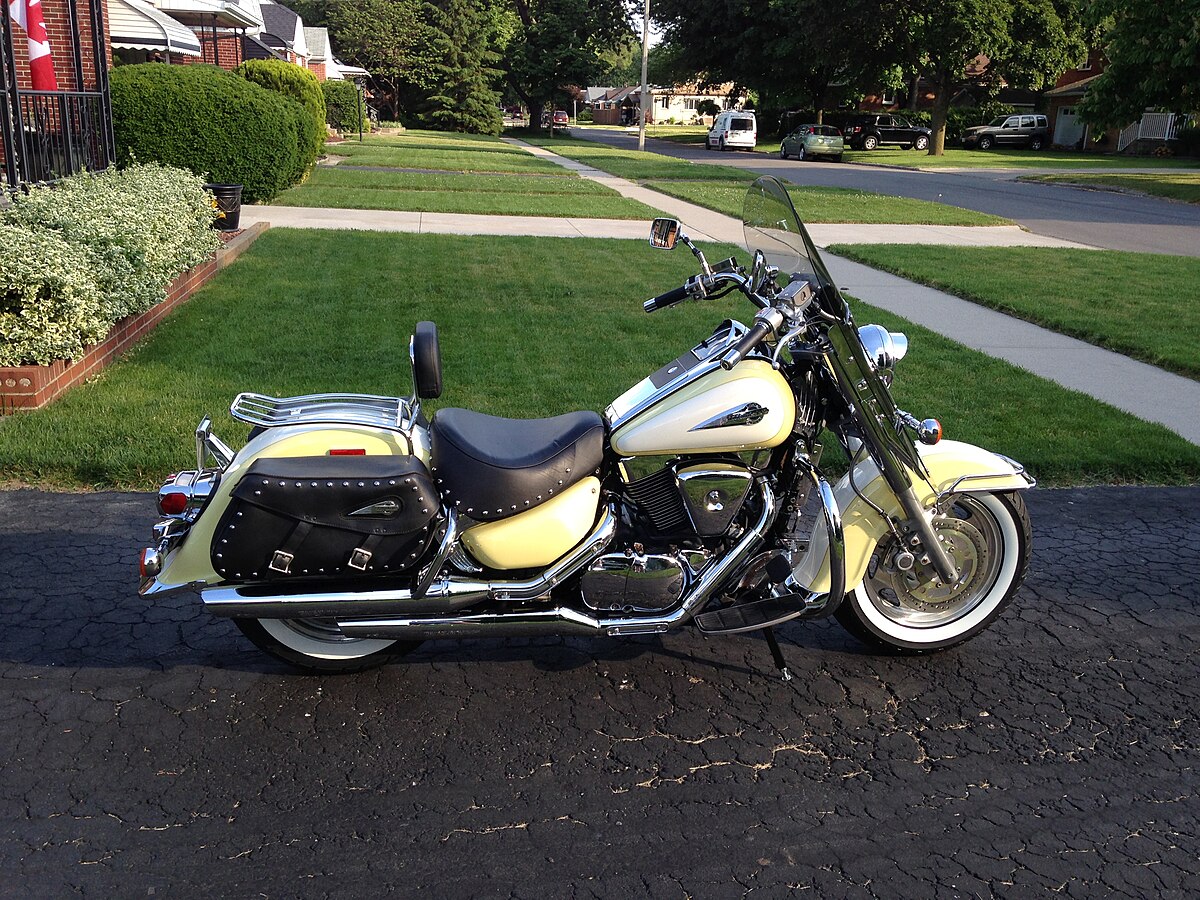 2000 sv 800 ( intruder)My second bike. Picked up today. : r/cruisers