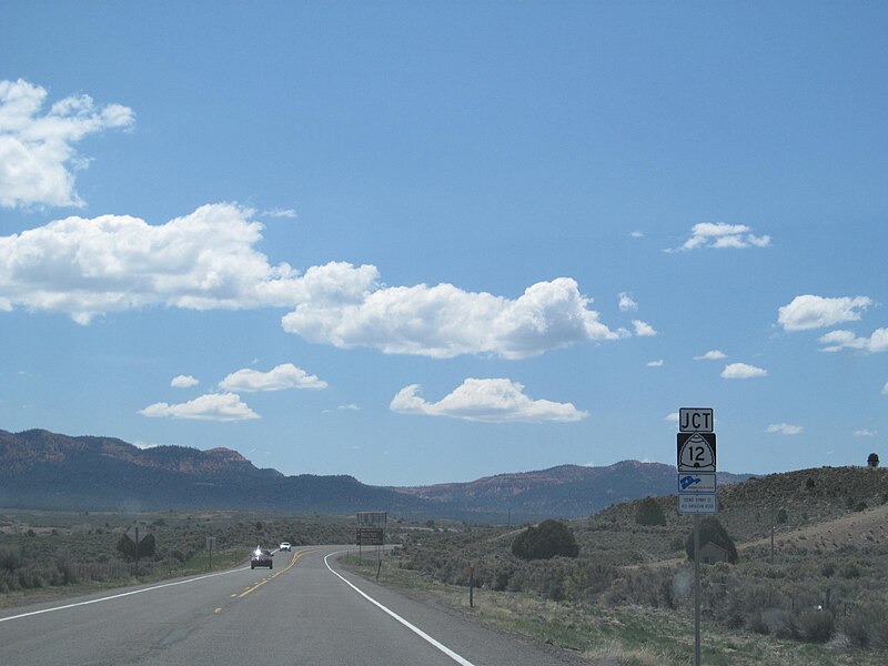 File:US Highway 89 - Utah - 9078756257.jpg