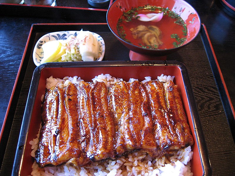 File:Unaju, kimosui and tsukemono by spinachdip in Nagano.jpg