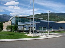 Valemount Sekunder School.jpg