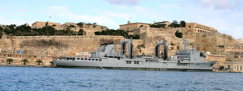 File:Valletta-warship-149.jpg