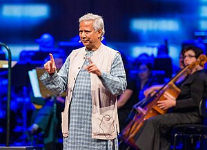 Verleihung Carl-Theodor-Preis 2016 an Muhammad Yunus.jpg