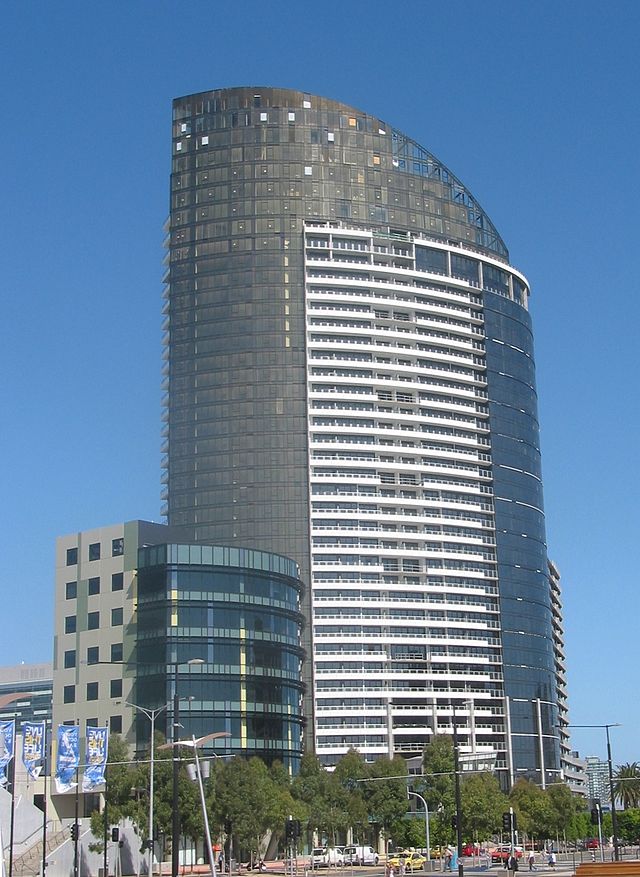 Здание 29. Docklands, Victoria. Highpoint one здание в год постройки. Point buildings. Точка Мельбурне.