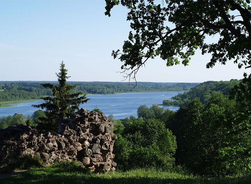 File:Viljandi järv, 2007.jpg