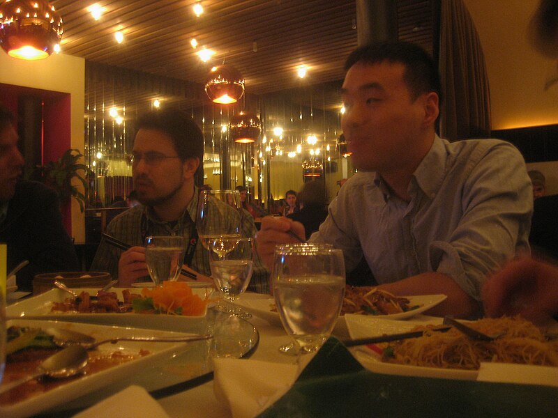 File:Wiki-Dinner SFC NYC closeup.jpg