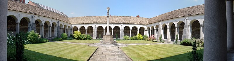 Panorama of the War Cloister in 2006 Winchester College War Cloister.jpg