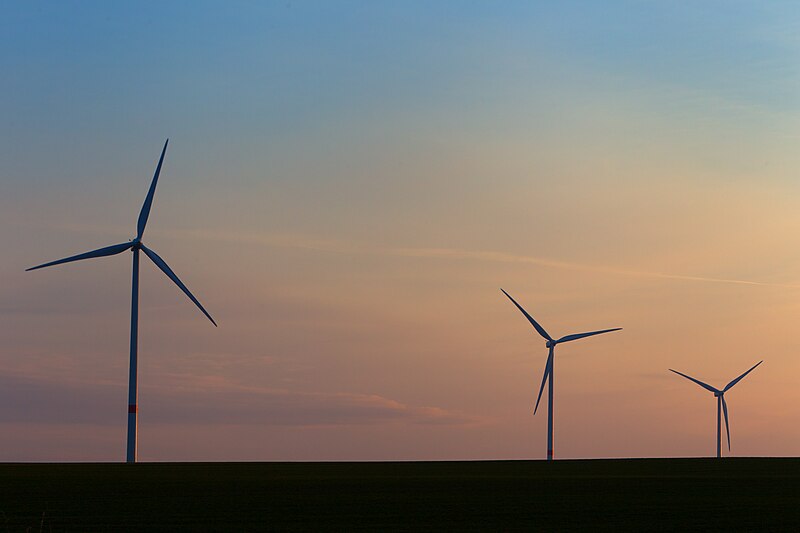 File:Wind farm Berloz.jpg