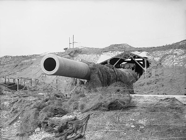 "Winnie", a 14-inch gun at St Margaret's at Cliffe near Dover, March 1941