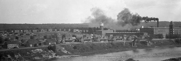 Worker tenements and cotton mill in Marysville, 1927, crop.jpg
