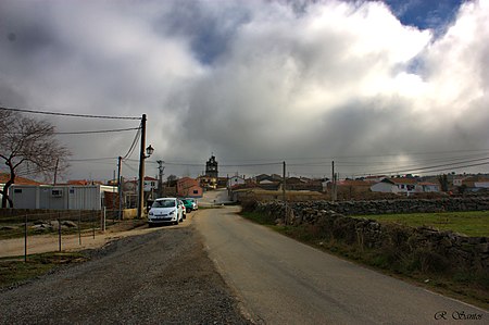 Zapardiel 5 (2011) - panoramio.jpg