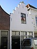 Huis met gecementeerde trapgevel