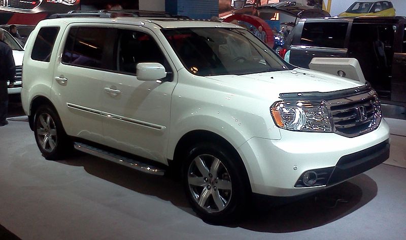 File:'14 Honda Pilot (MIAS '14).jpg