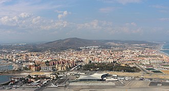 (La Línea de la Concepción) Гибралтар. Начало Испании - от Атлантического океана до Средиземного моря. - panoramio (cropped).jpg