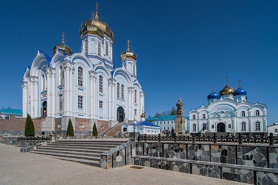 Липецкая область туризм. Задонский монастырь видовая площадка. Задонский монастырь зимой. Задонск зима. Задонск туристический.