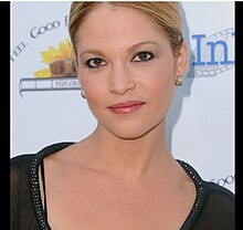 Nicki Aycox - Wikipedia