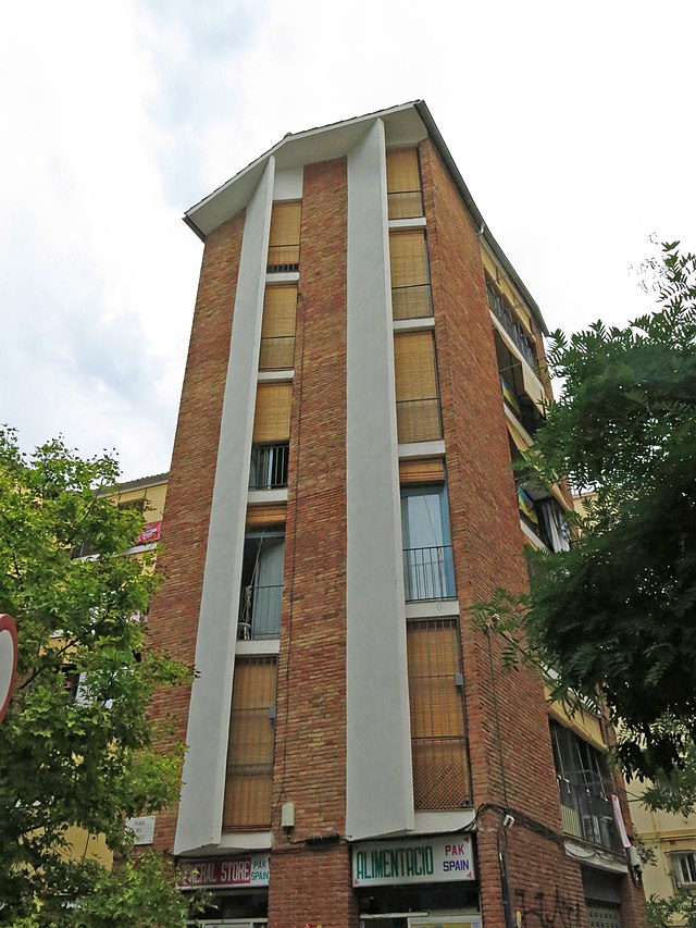 Grup d'habitatges La Maquinista (Barcelona)