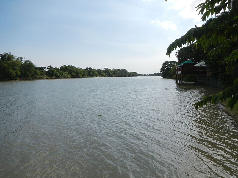 File:08164jfPampanga River banks Candelaria Boats Batasan Delta Roadsfvf 08.JPG
