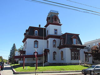 <span class="mw-page-title-main">Dr. Milton Wedgewood House</span> Historic house in Maine, United States