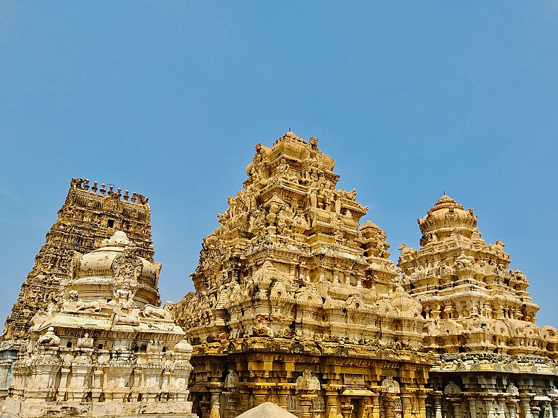 File:10th to 15th century Chennakesava temples group, Pushpagiri, Andhra Pradesh India - 04.jpg